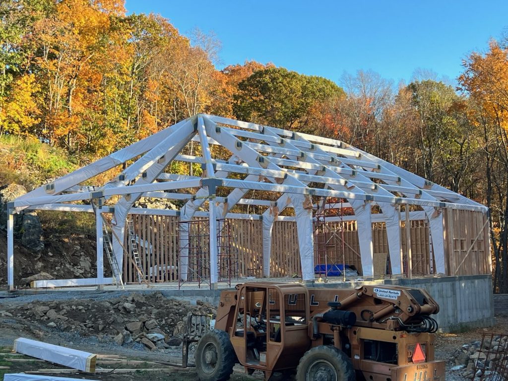 This indoor tennis pavilion beams construction